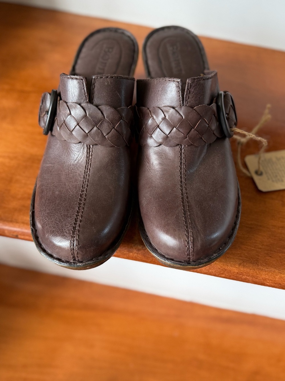 NWT Born Brown Leather Braided Clogs Mule Slip-On Comfort Shoes Women’s Size 9